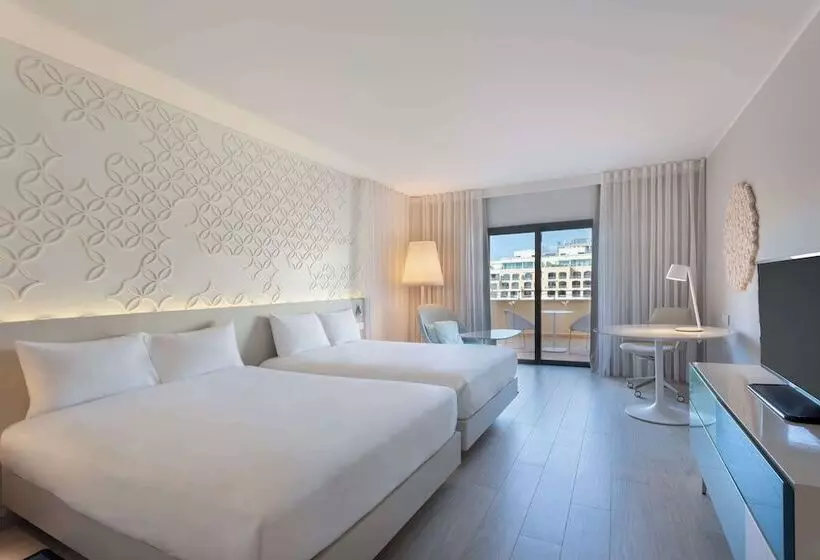 エグゼクティブファミリールーム, Hilton Malta
