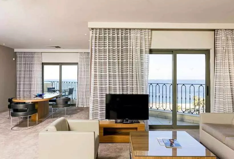 スイート, Hilton Malta