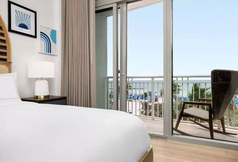 キングサイズベッドのエクゼクティブルーム, Hilton Malta