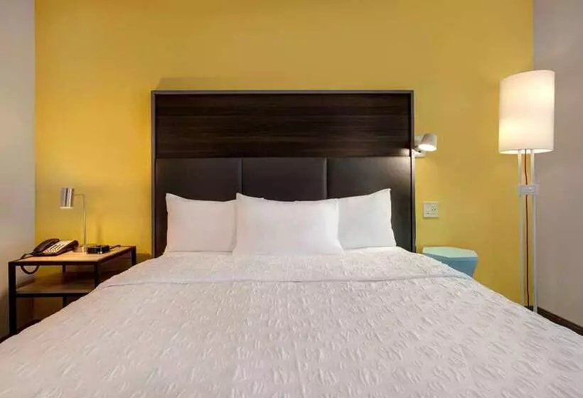 キングサイズベッドのエクゼクティブルーム, Hilton Malta
