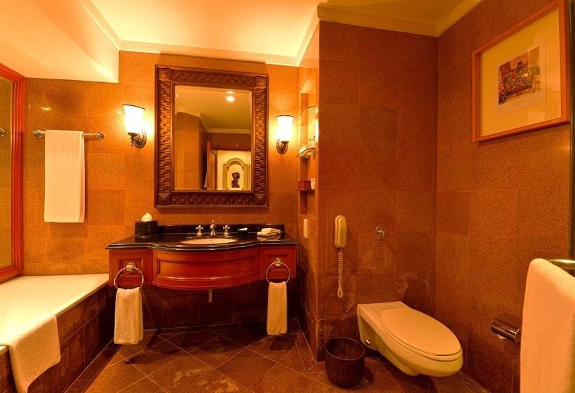 Suite, Hyatt Regency Kathmandu