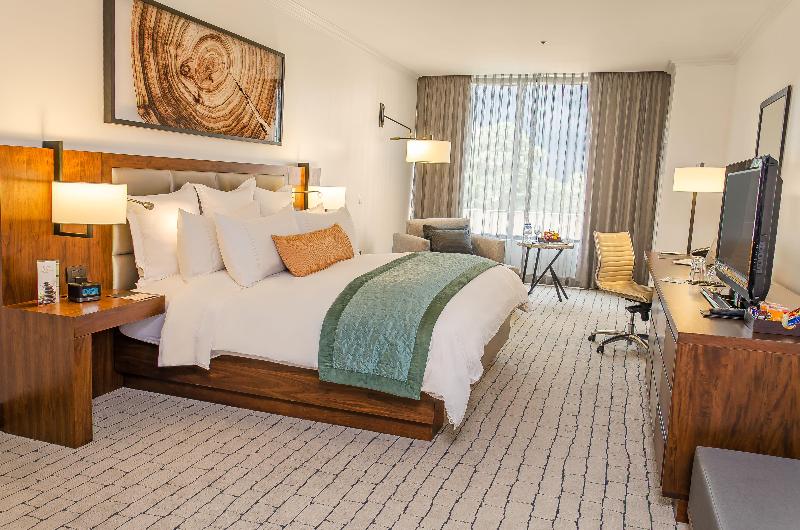 חדר דחוקס עם מיטת קינג, Real Intercontinental Guatemala, An Ihg