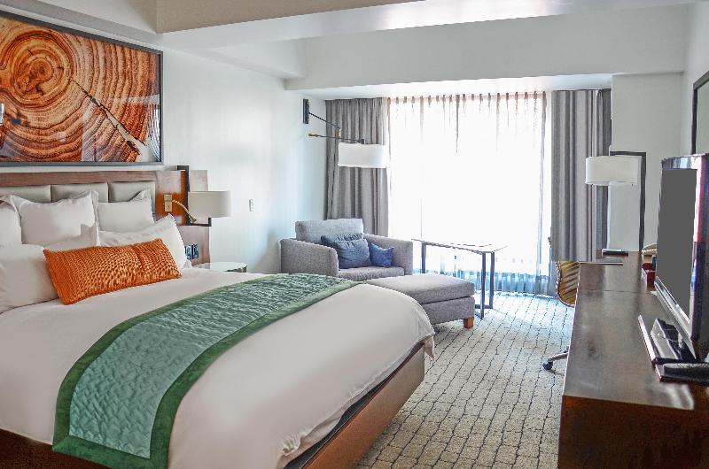 חדר דחוקס עם מיטת קינג, Real Intercontinental Guatemala, An Ihg