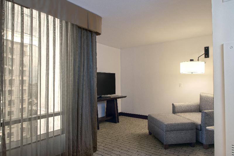 חדר דחוקס עם מיטת קינג, Real Intercontinental Guatemala, An Ihg