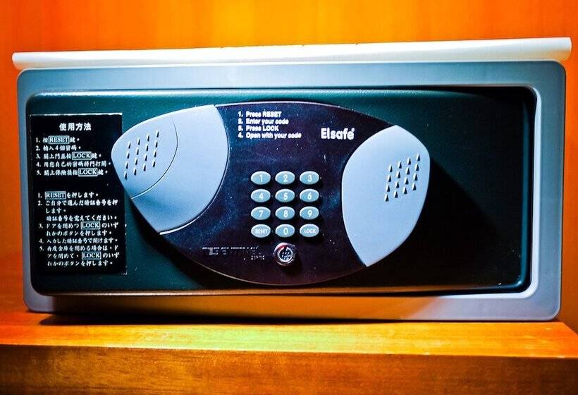 سوییت جونیور, Kuva Chateau