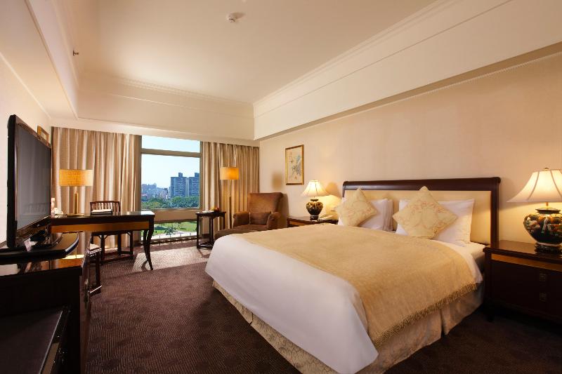 اتاق اجرایی, Kuva Chateau