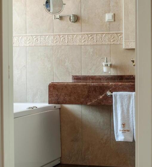 سوئیت پرزیدنت, Palace Del Mar