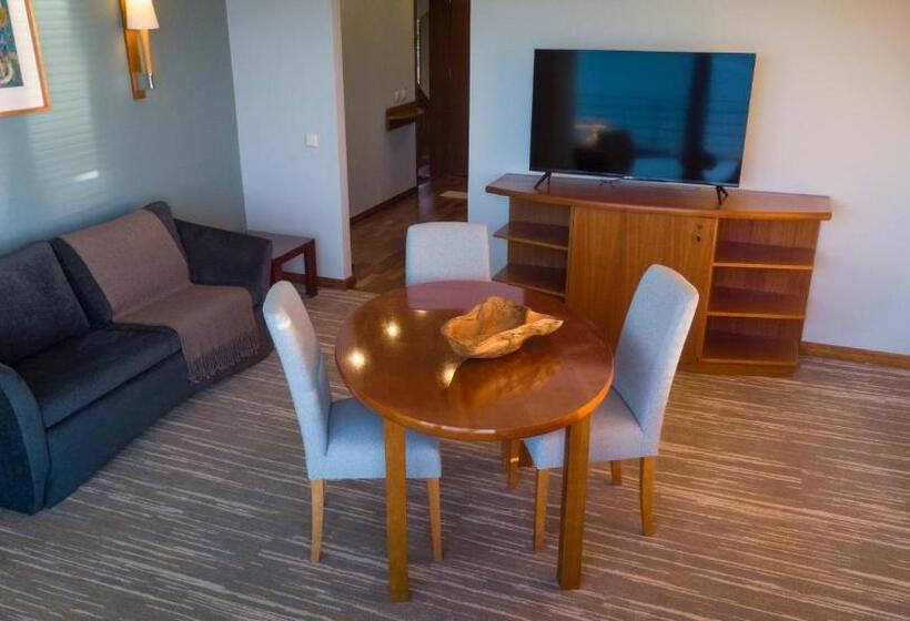 ジュニアスイート, Park Lake Luxury