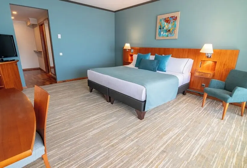 سوییت لوکس, Park Lake Luxury