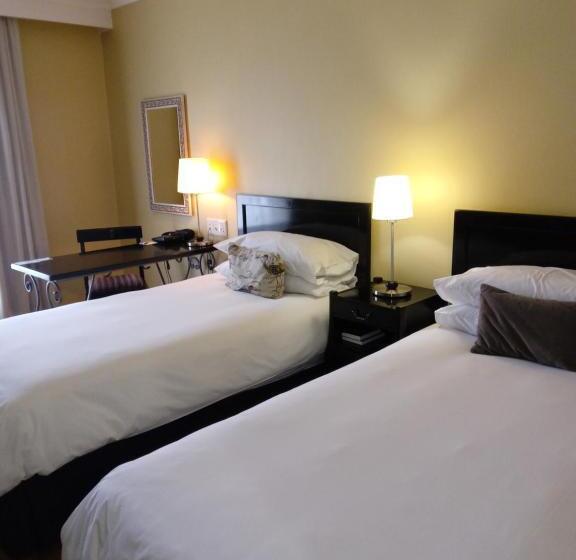 Номер Стандарт, Protea Hotel By Marriott Bloemfontein