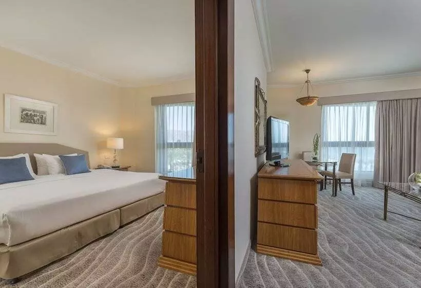 Deluxe Junior Suite