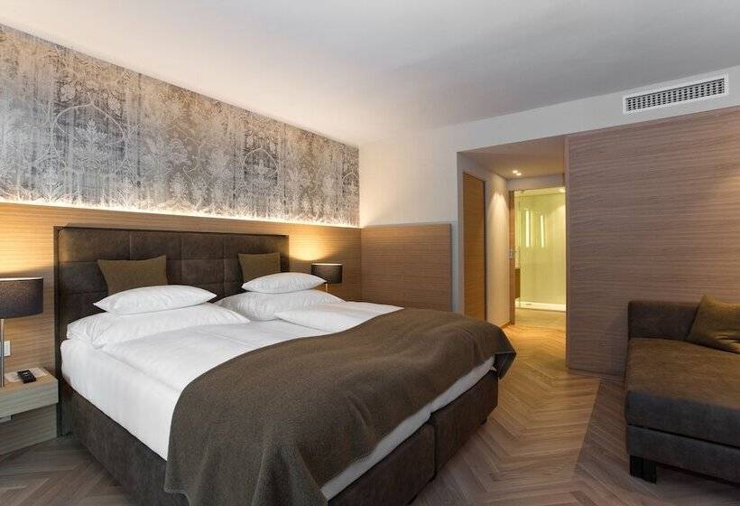 غرفة قياسية ثلاثية, Restaurant Ammerhauser