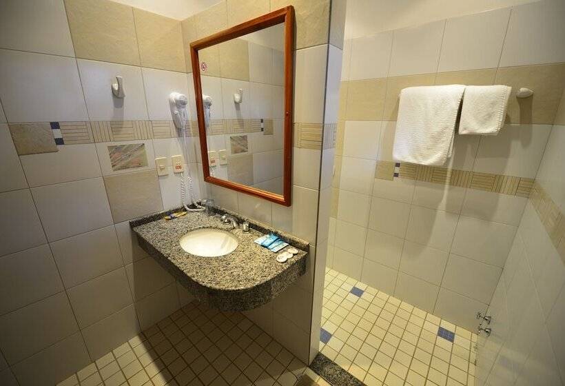 اتاق استاندارد, Restaurant Papillon