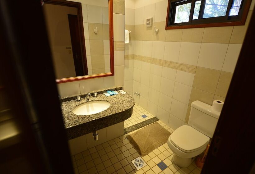 اتاق استاندارد, Restaurant Papillon