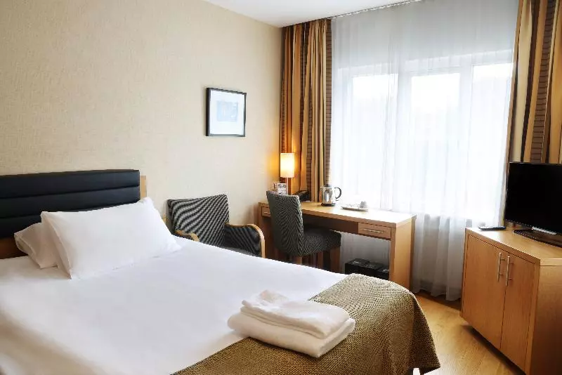 اتاق استاندارد یک نفره, Reykjavik Centrum