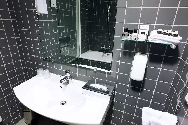 سوییت جونیور, Reykjavik Centrum