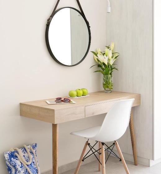 オーシャンビュースタンダードルーム, Louis Paphos Breeze