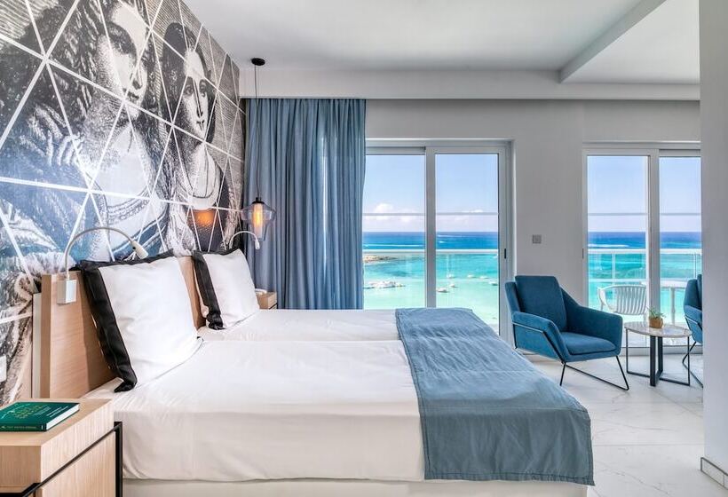Студия Стандарт Двуспальная Кровать, King Jason Protaras   Designed For Adults By Louis Hotels