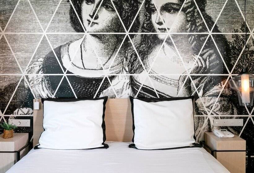 Люкс Боковой Вид на Море, King Jason Protaras   Designed For Adults By Louis Hotels