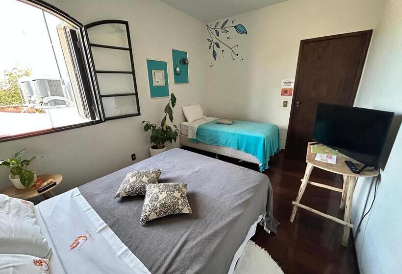 Dreibettzimmer Standard Badezimmer außerhalb des Zimmers, Naturaleza   Pousada & Centro Holístico