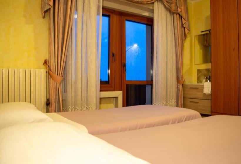 Standard room with outdoor bath, Serena