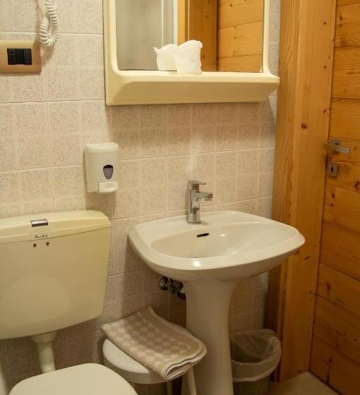 スタンダードルーム, Serena