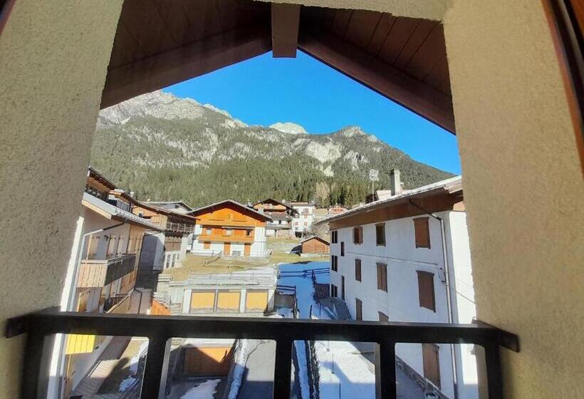 スーペリアールーム, Serena