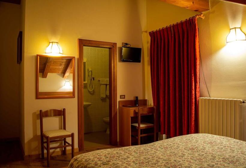 エコノミー4人部屋, Serena