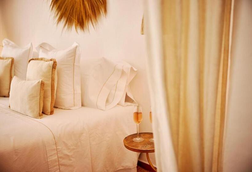 Люкс Повышенной Комфортности, Vilasira