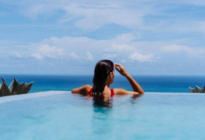سوئیت با تخت بزرگ, Sky House Santa Teresa   Adults Only