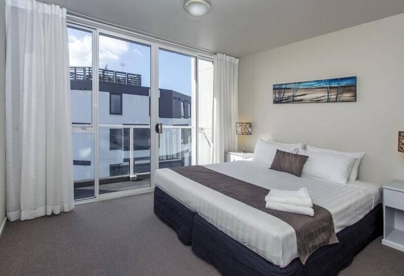 带2个卧室的公寓, Crown On Cintra Lane