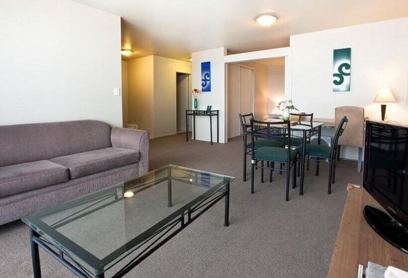 带2个卧室的公寓, Crown On Cintra Lane