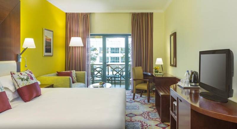 اتاق لوکس با بالکن, Coral Dubai Deira