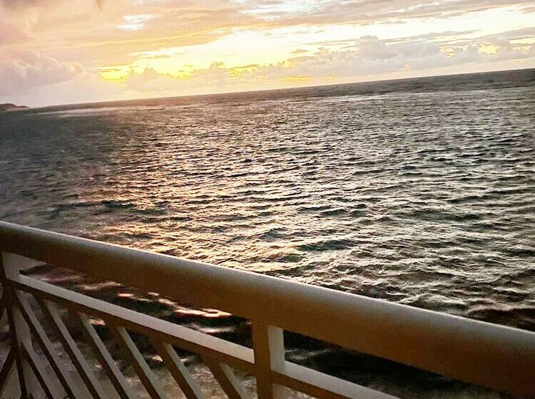 اتاق استاندارد با تخت بزرگ, Divi Carina Bay All Inclusive Beach Resort & Casino