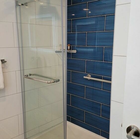 اتاق استاندارد با تخت بزرگ, Divi Carina Bay All Inclusive Beach Resort & Casino