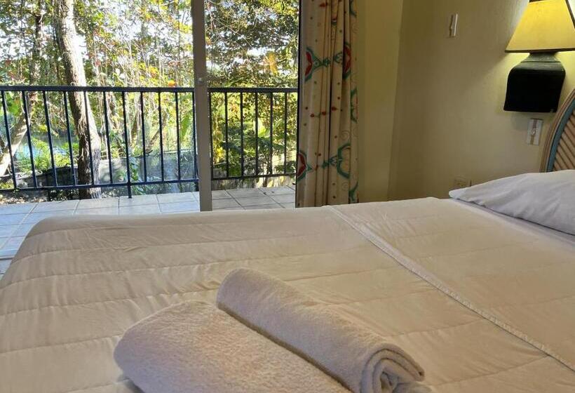 بنجلو قياسى, El Kaoba