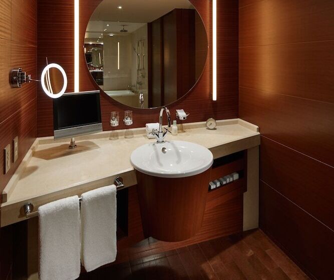 Люкс, Grand Hyatt Tokyo