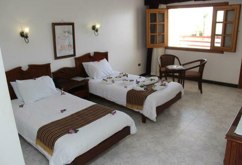 اتاق استاندارد با چشم‌انداز کوهستان, Happy Life Village Dahab