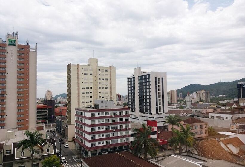 スタンダードルーム, Ibis Joinville