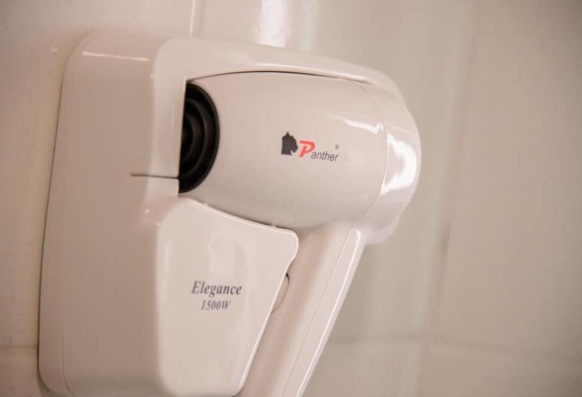 スタンダードルーム, Ibis Joinville