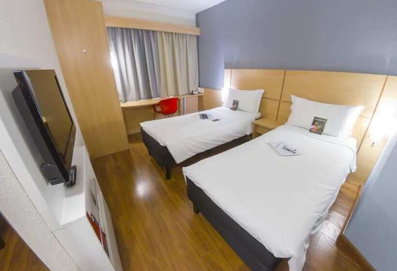스탠다드 룸, Ibis Joinville