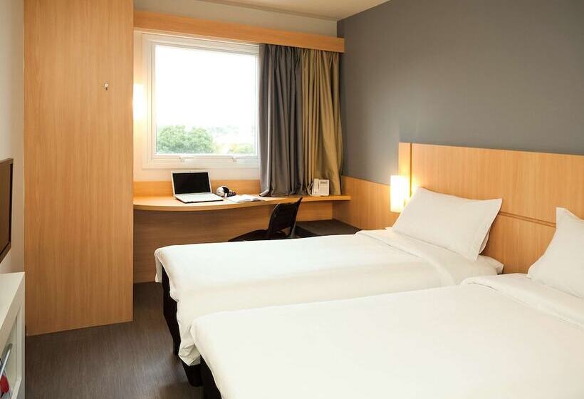 スタンダードルーム, Ibis Joinville