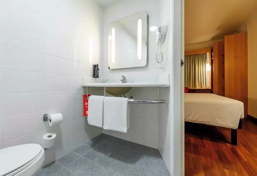 اتاق استاندارد, Ibis Joinville