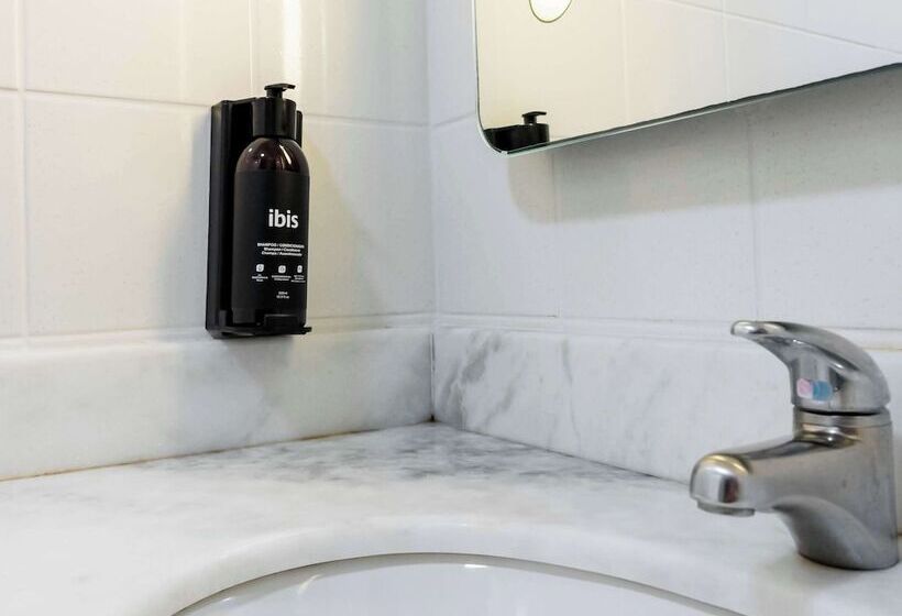 スタンダードルーム, Ibis Joinville