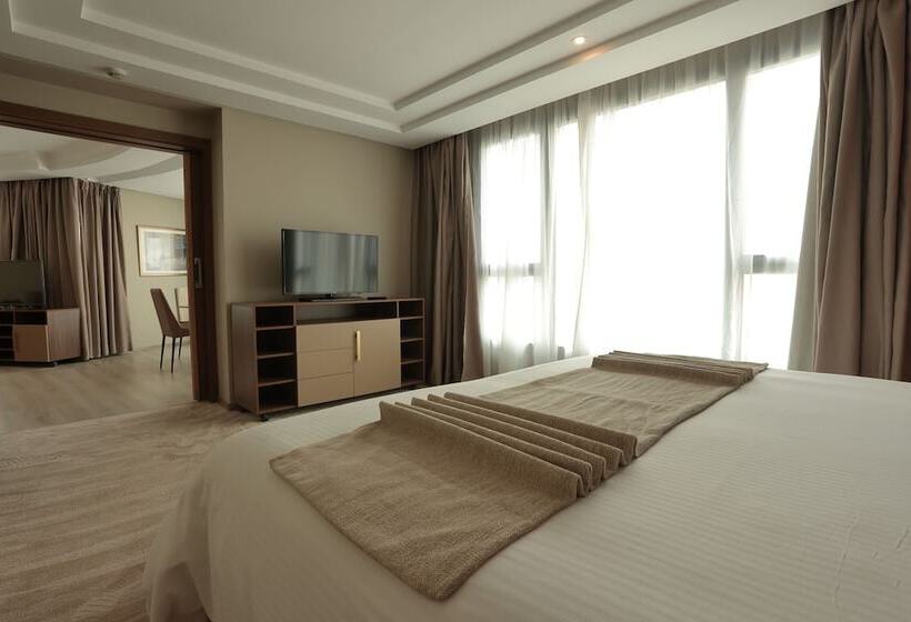 سوییت, Le Palace d'Anfa