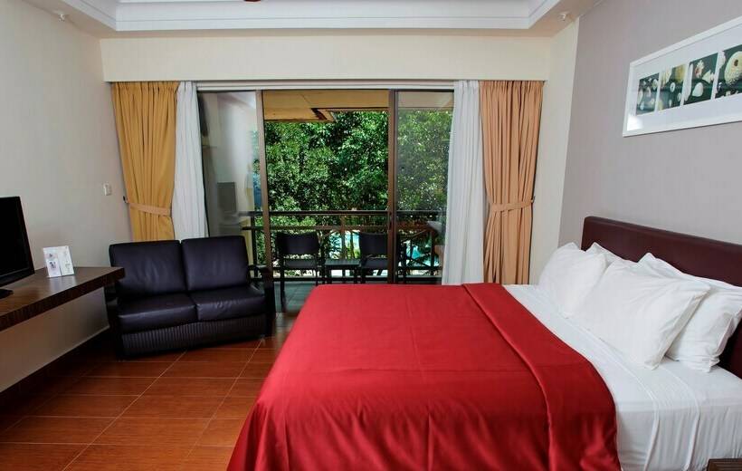 חדר דלוקס, Legend Cherating Beach Resort