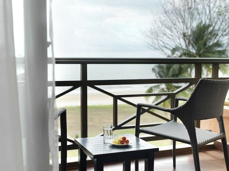 اتاق لوکس, Legend Cherating Beach Resort