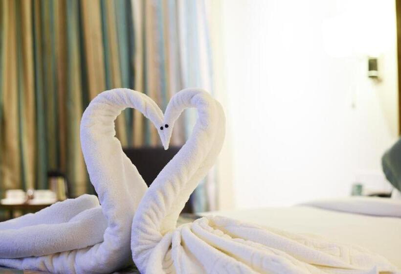 اتاق کلاسیک, Quality Inn Residency