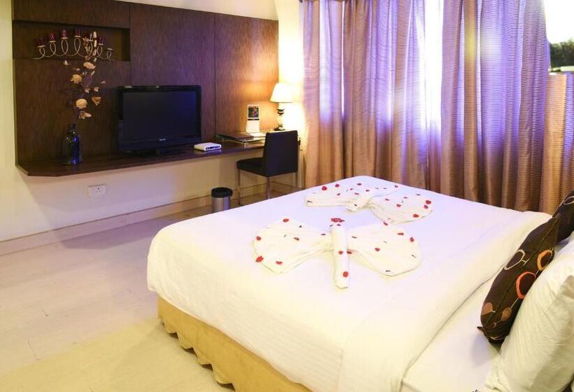 豪华套房, Quality Inn Residency