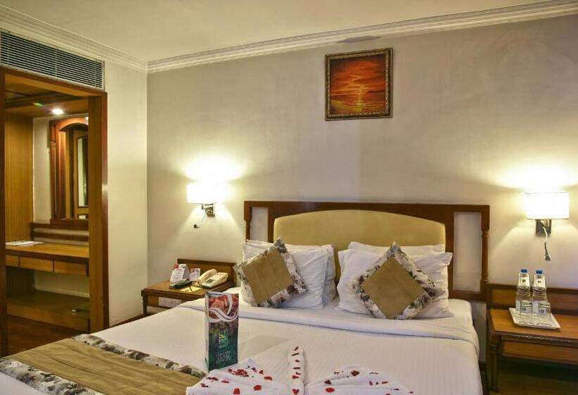 豪华套房, Quality Inn Residency